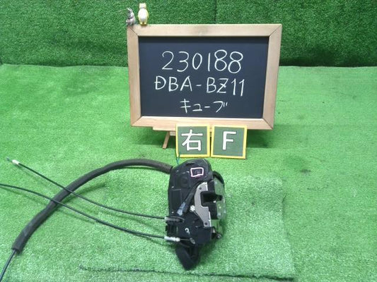 キューブ DBA-BZ11 右フロントドアロック 80500-4V00B 自社品番230188